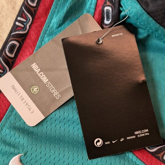 Nike Swingman Ja Morant NBA Vancouver Grizzlies #12 Jersey NWT Size 50 Throwback - Picture 6 of 9